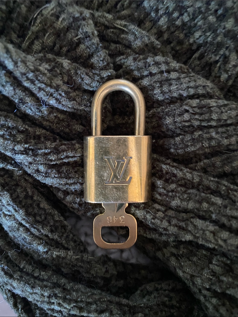 Louis Vuitton brass Metal Padlock with Key 346